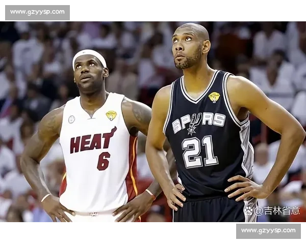 马刺主场迎战开拓者 双方展开激烈对决争夺季后赛席位